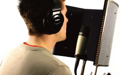 Microphone sound absorption and reflection.